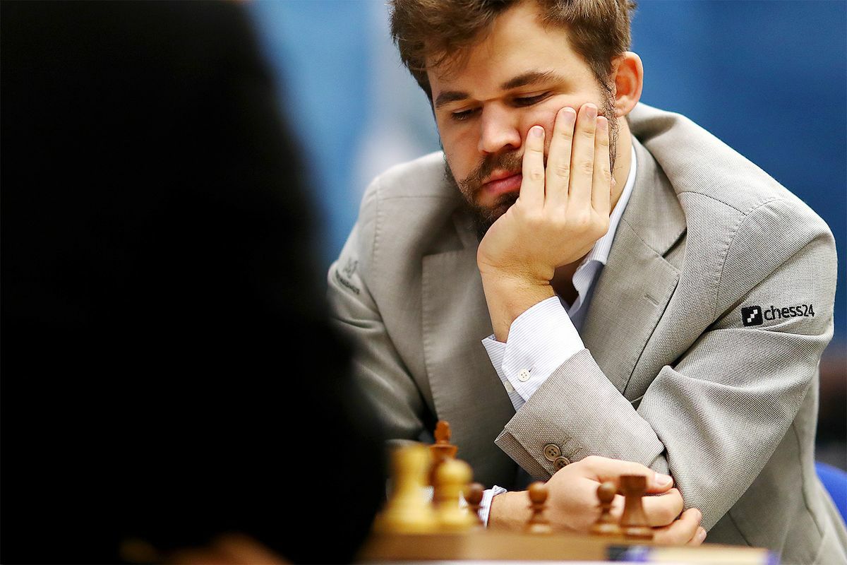 Карлсен вышел в финал Кубка мира по шахматам