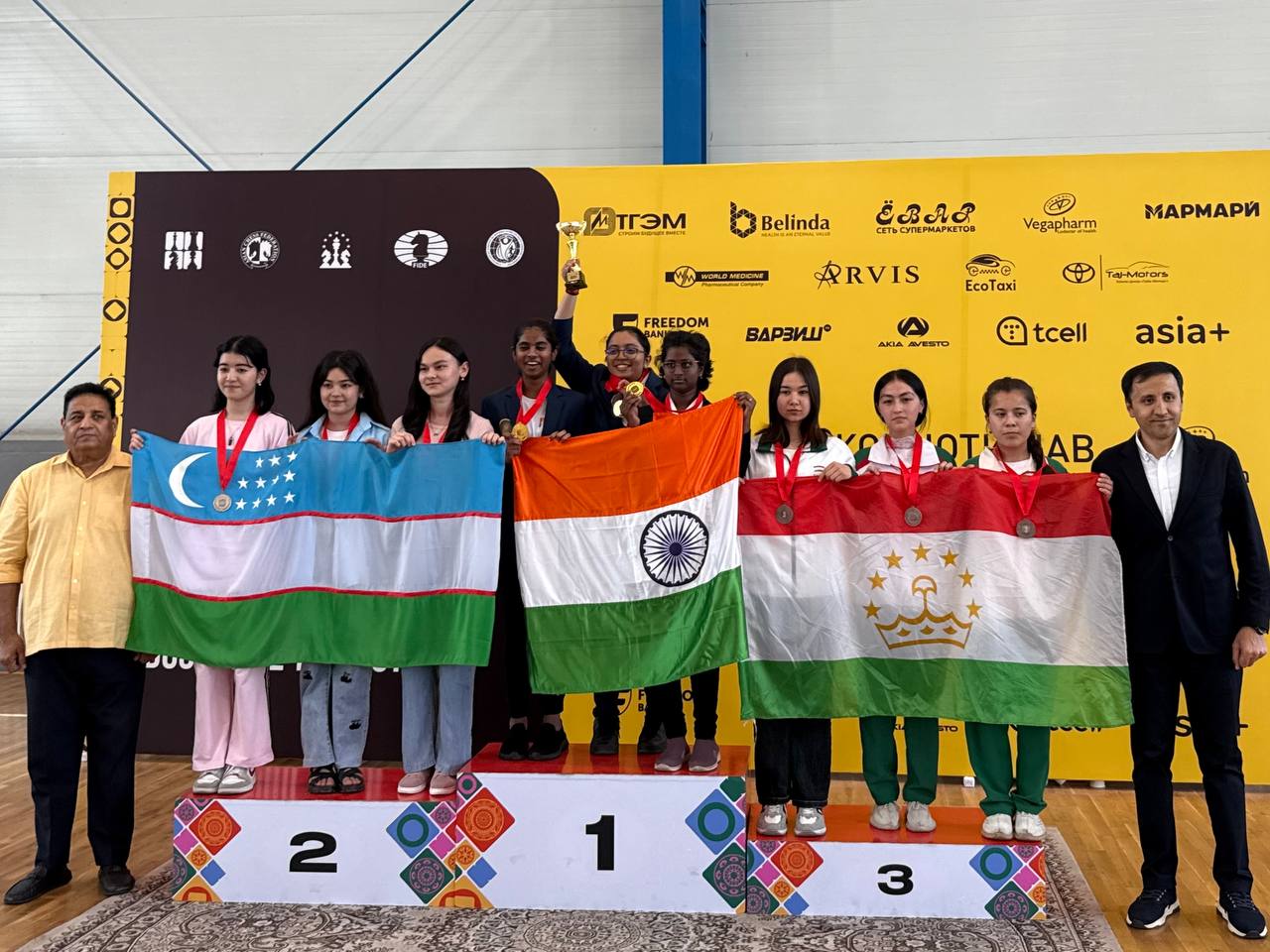 Сборная Таджикистана на Чемпионате Западной Азии по шахматам среди кадетов и юниоров — классика