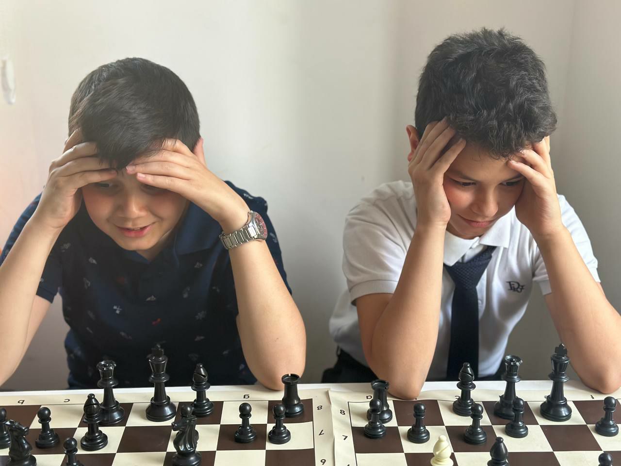 Учебно-практические занятия от чемпиона Таджикистана для студентов «Шахматного центра»