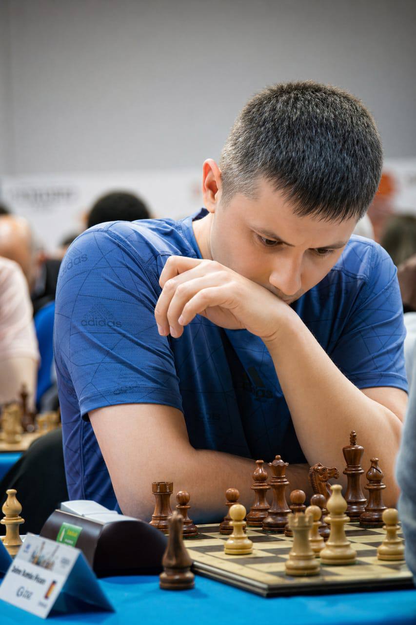 АМИН КАБИЛОВ - НОВЫЙ ЧЕМПИОН ТАДЖИКИСТАНА ПО ШАХМАТАМ