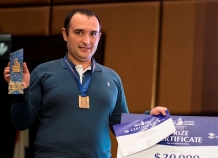 Фаррух Амонатов стал обладателем Кубка Евразии по блиц-шахматам