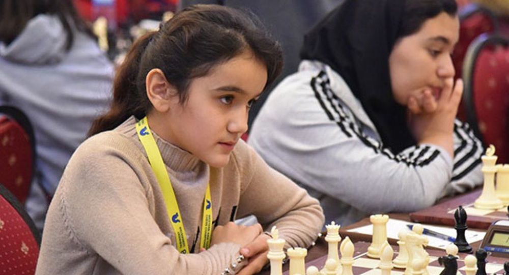 Таджикская шахматистка Абророва завоевала второе серебро на турнире в Дели