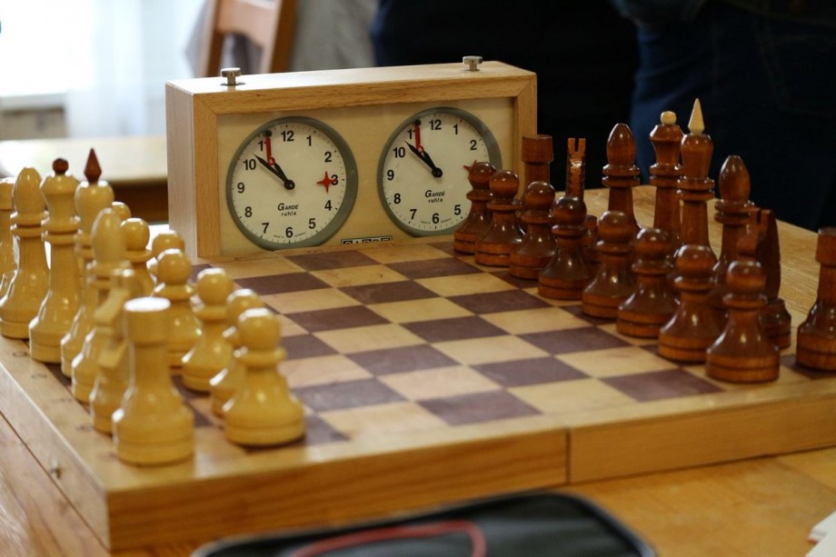 Вначале шахматные партии играли без часов
