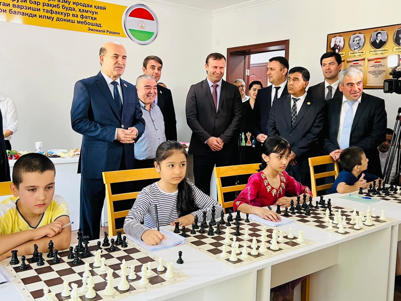 В Душанбе открылся Шахматный центр
